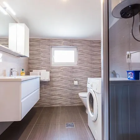 Ivan07 Spacious 3br With Terrace Lejlighed Zadar