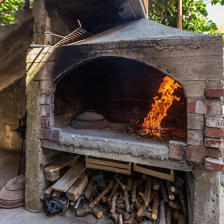 Lejlighed Ivan07 Spacious 3br With Terrace *