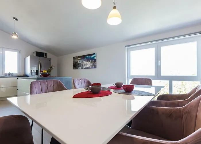 Ivan07 Spacious 3br With Terrace 公寓 *