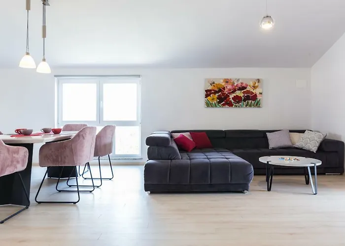 Ivan07 Spacious 3br With Terrace 公寓 扎达尔