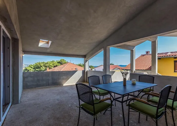 Apartamento Ivan07 Spacious 3br With Terrace Zadar